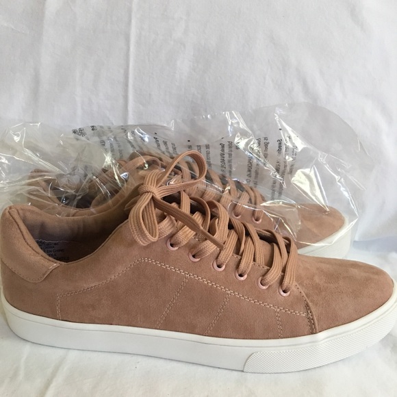 Blush sneakers - Picture 3 of 4
